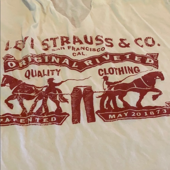 Levi Strauss T shirt Size Large - Picture 2 of 4